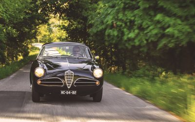 Vídeo: Alfa Romeo 1900 CSS Touring